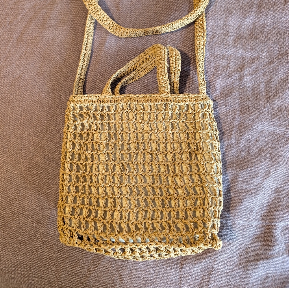 Madewell Small Transport Crossbody: Straw Edition